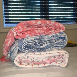 ! 3 sets of Joe Fresh Pajamas for Women !